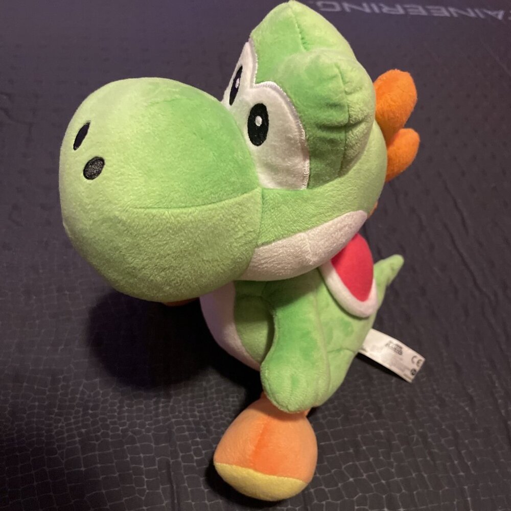 Super Mario Yoshi Toy Plush 8 Inch Green Little Buddy Nintendo 2017 VGC